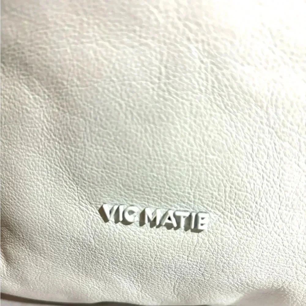 Vic Matie white pebbled leather shoulder handbag - Picture 7 of 10